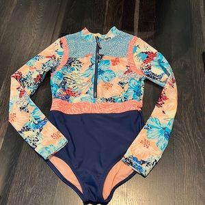 Athleta girl medium 8-10 one piece rash guard bathing suit